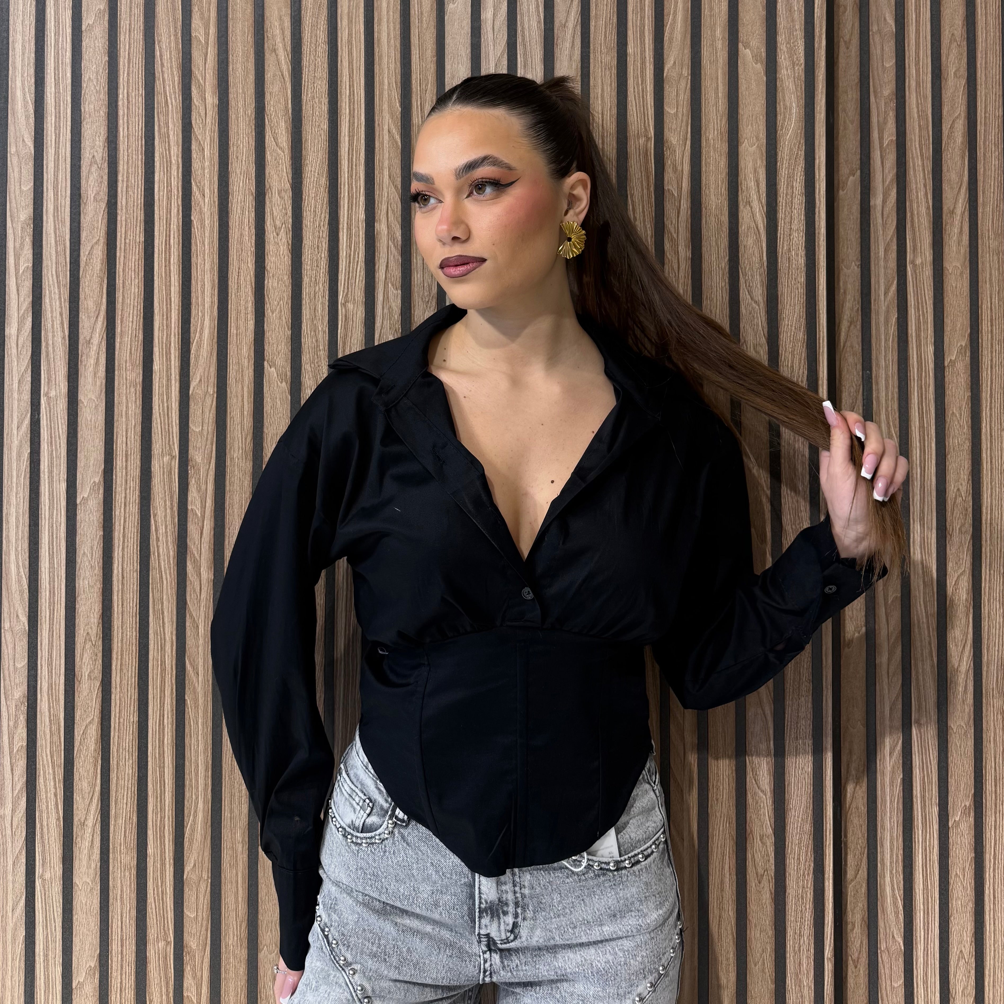 CAMICIA CROP CON LACCI